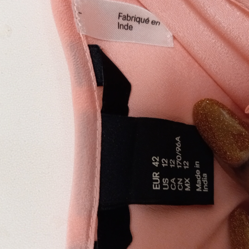 H&M Pink Ruffle shirt - Picture 3 of 3